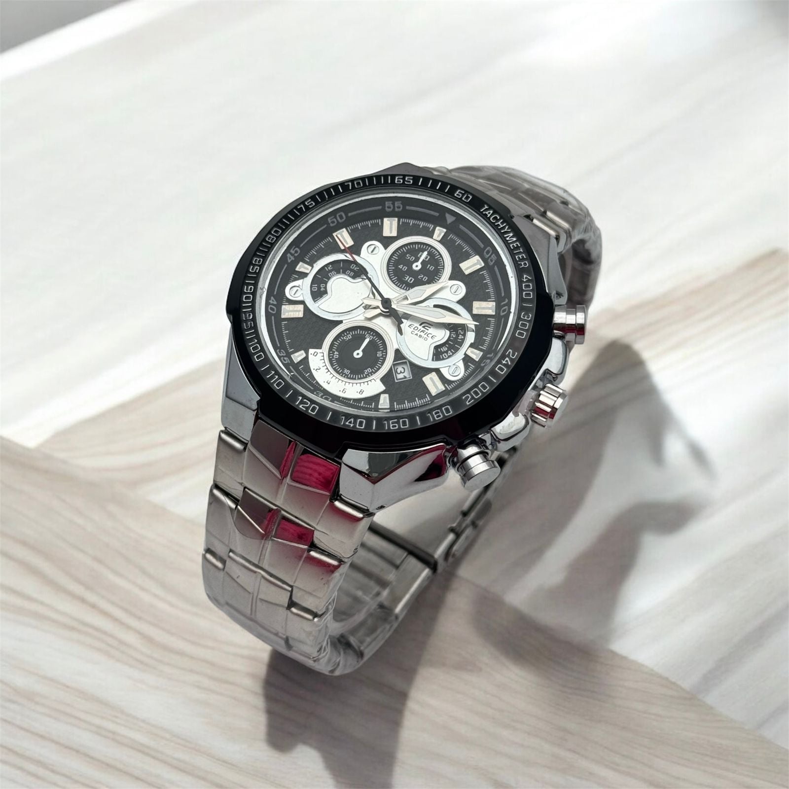 RELOJ EDIFICE CASIO R8